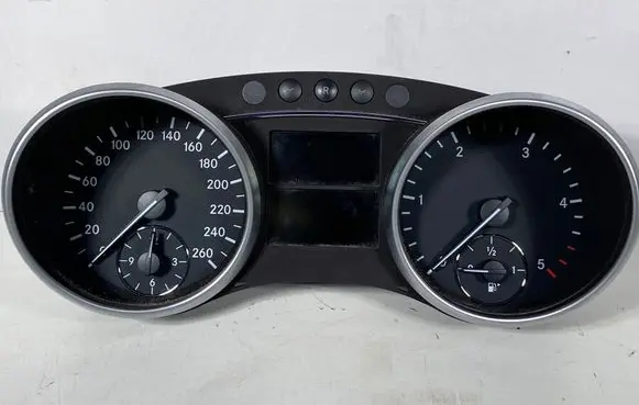 Mercedes-Benz ML W164 Speedometer (instrument cluster) A2C53240809 A1645408947