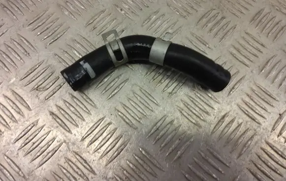 Hyundai Kona I Engine coolant pipe/hose
