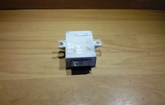 BMW 5 E60 E61 Immobilizer control unit/module 61358382454