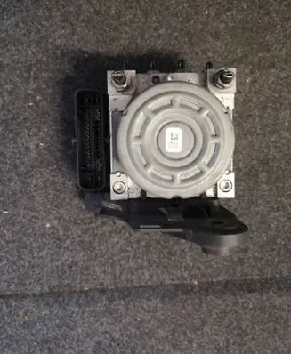 Volkswagen Golf VII ABS Pump 5Q0907379Q 10062233251 10091543043