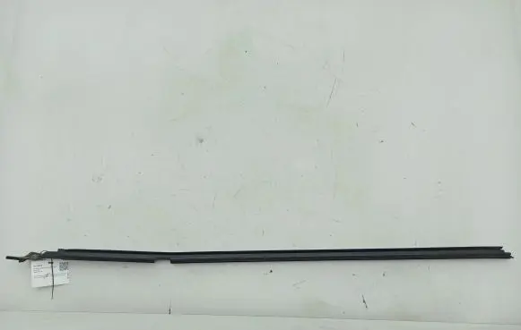 Peugeot 407 Rubber seal front coupe door window 9650700880