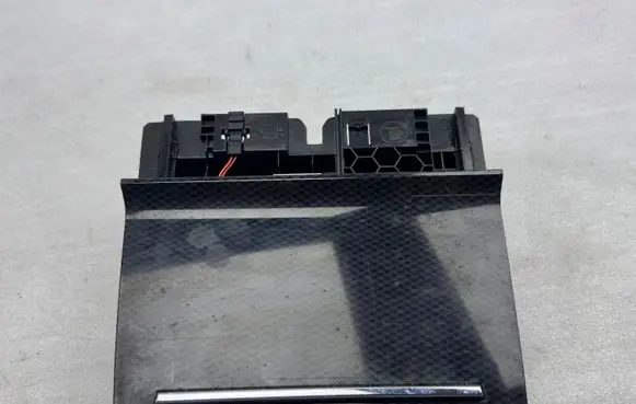 Skoda Octavia Mk3 (5E) Ashtray (front) 5E1863077