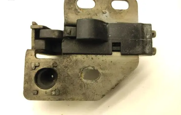 Mercedes-Benz Sprinter W906 Loading door lock A9067400035