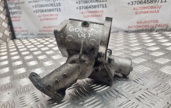 Volkswagen Golf V EGR valve 03G129637A