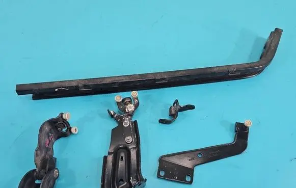 Volkswagen Sharan Sliding door upper roller guide/hinge 7N0843436D IMPRK1510599