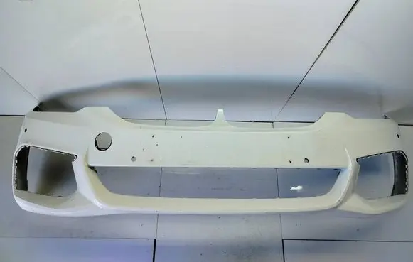 BMW 5 G30 G31 G38 Front bumper 8064928