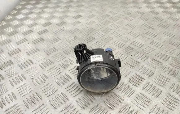 Renault Kadjar Front fog light 261503971R