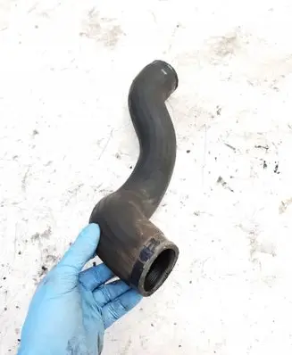Volvo XC90 Intercooler hose/pipe 30766440