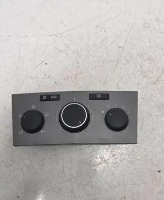 Opel Zafira B Climate control unit 13201300 13102006 901512410005