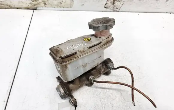 Hyundai Getz Brake fluid reservoir 