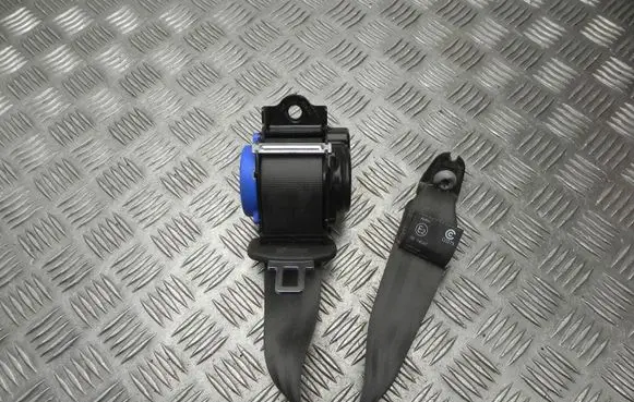 Ford Mondeo MK V Rear seatbelt ES73F611B68AD35B8