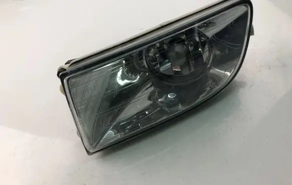 Skoda Octavia Mk2 (1Z) Front fog light 1Z0941701