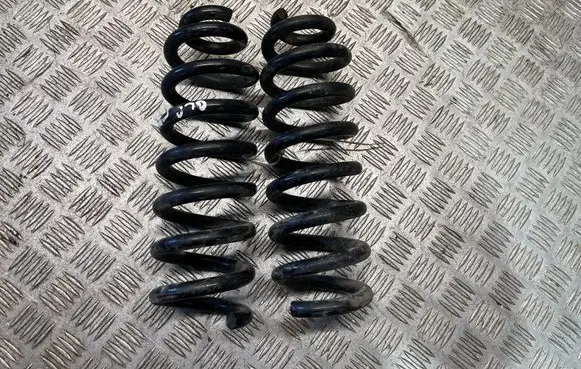 Mercedes-Benz GLC X253 C253 Rear coil spring