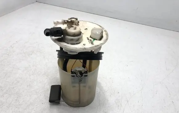 Toyota Corolla E120 E130 Fuel level sensor 0580300013