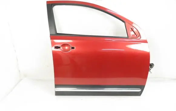 Nissan Qashqai Front door 