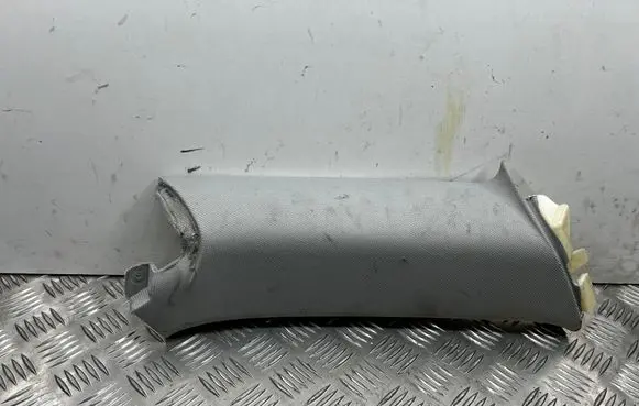 (C) pillar trim