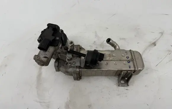 SsangYong Tivoli EGR valve A6731400060 A6731400070