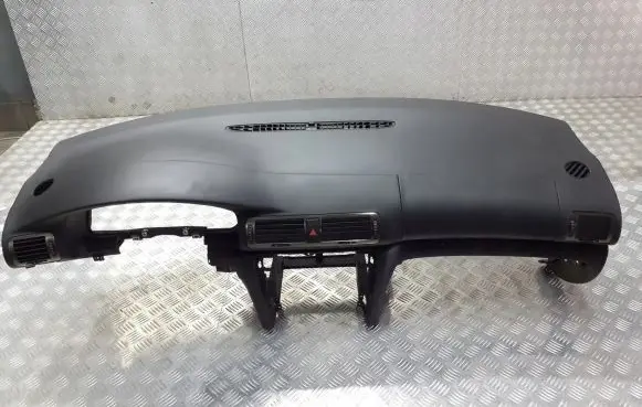 Skoda Superb B5 (3U) Dashboard