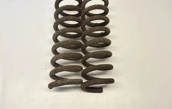 Mercedes-Benz E W211 Rear coil spring 