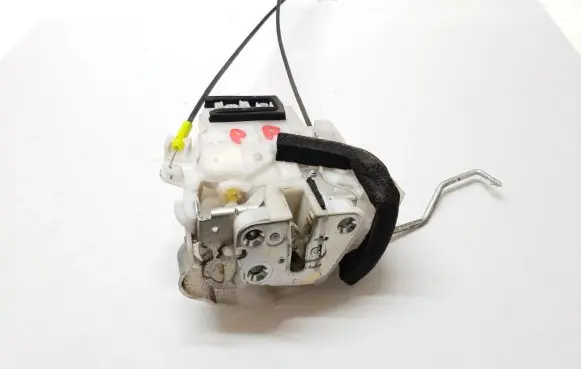 Subaru Forester SH Front door lock