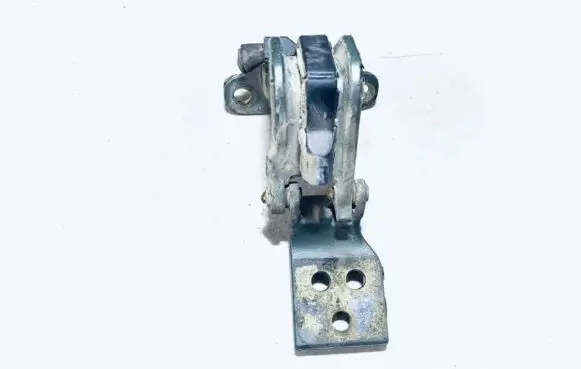 Honda Element Tailgate/trunk/boot hinge