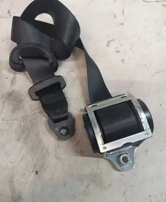 BMW 5 E60 E61 Front seatbelt 601629600
