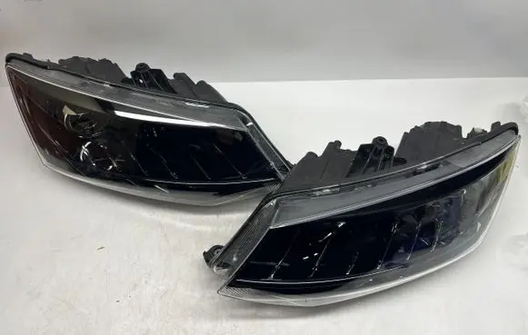 Skoda Fabia Mk1 (6Y) Headlights/headlamps set 6V1941015B