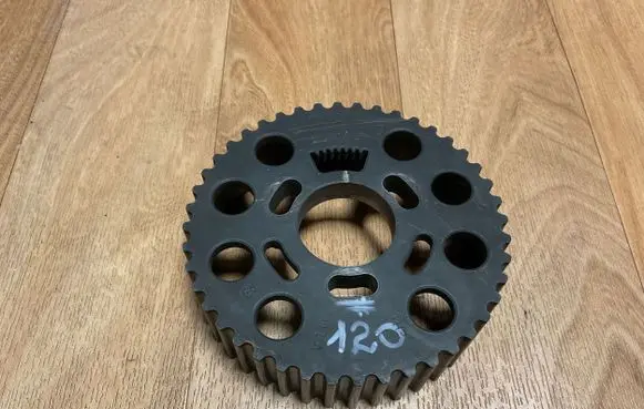 Volkswagen PASSAT B6 Camshaft pulley/ VANOS 038109111E