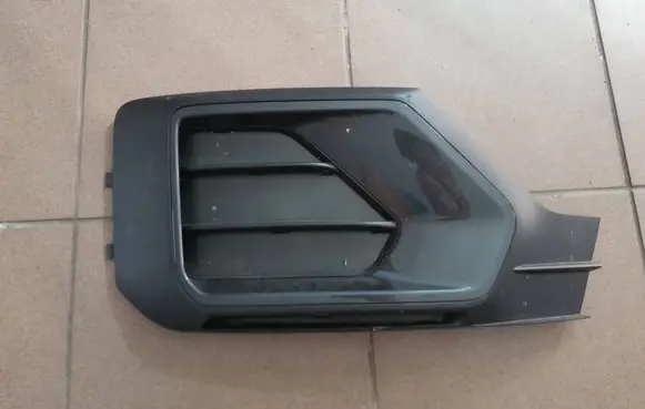 Audi Q2 - Front bumper lower grill 81A807152B