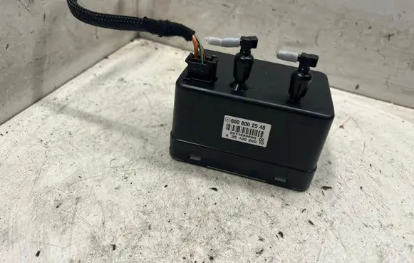 Mercedes-Benz R W251 Door central lock control unit/module 0008002548