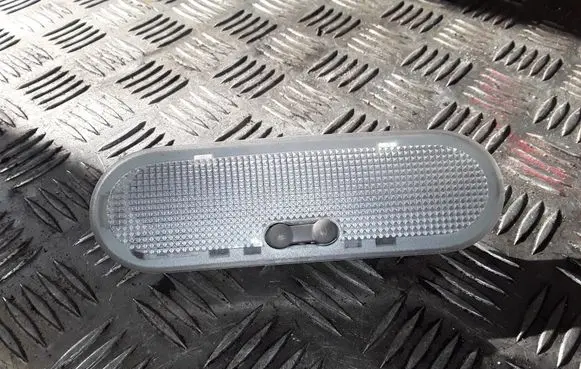 Renault Clio III Front seat light 8200074362