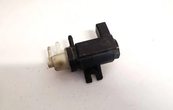 Seat Ibiza IV (6J,6P) Turbo solenoid valve 1k0906627a