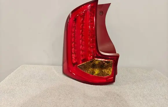 KIA Picanto Rear/tail lights 924021Y3