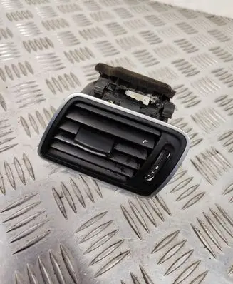 Volkswagen PASSAT B7 Dashboard side air vent grill/cover trim S0911038 1J0973332