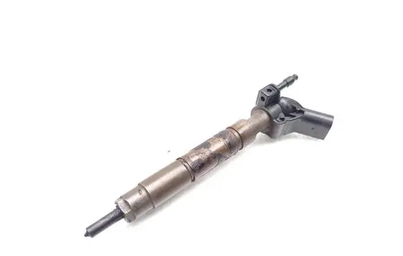 Chrysler 300 - 300C Fuel injector A6420700587 0445115027