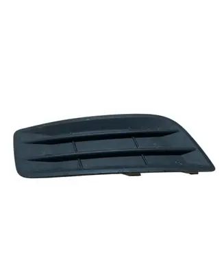 Volvo V50 Front bumper lower grill 30779103