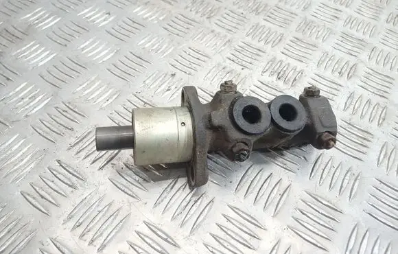 Renault 19 Master brake cylinder