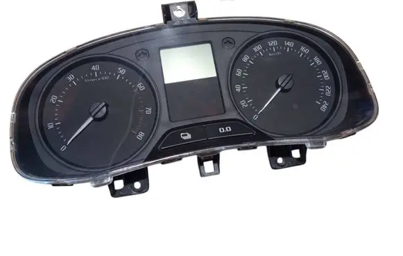 Speedometer (instrument cluster)