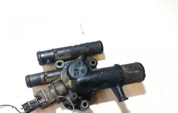Renault Scenic II - Grand scenic II Engine coolant pipe/hose