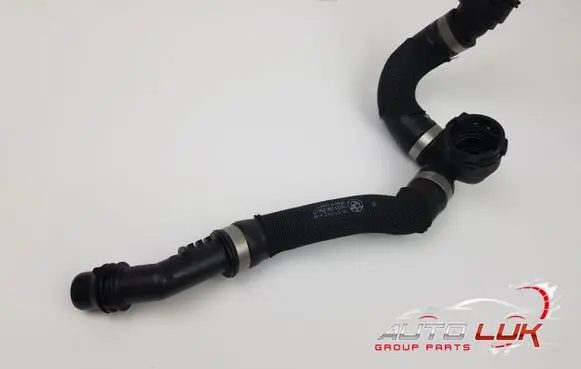 BMW 2 Active Tourer U06 Engine coolant pipe/hose 9896554