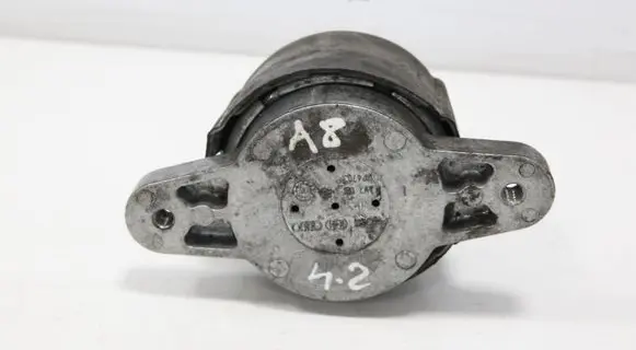 Audi A8 S8 D3 4E Engine mount bracket 4E0399151 65398