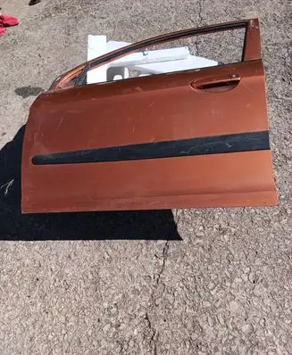 KIA Picanto Front door