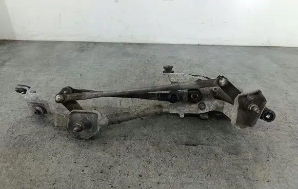 Daihatsu Cuore Front wiper linkage