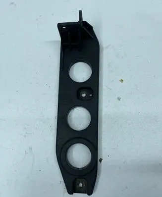 Hyundai Santa Fe Radiator support slam panel bracket 