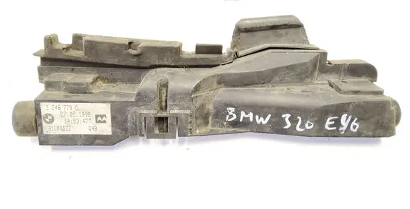 Radiator support slam panel bracket