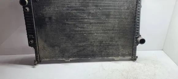 BMW 5 E39 Coolant radiator 2243444 01414 2181210003