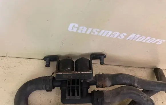 BMW 5 E60 E61 Coolant heater control valve 6931708