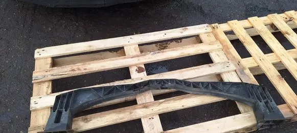 Citroen C4 I Front bumper support beam 9646895580