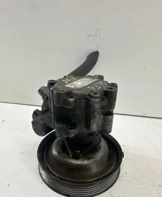 Alfa Romeo 156 Power steering pump 7613955505 46763561