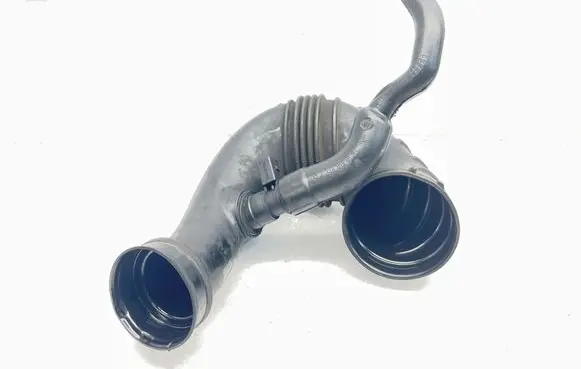 Mercedes-Benz C W203 Turbo air intake inlet pipe/hose A6460940297